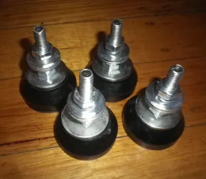 Adjustable Appliance Legs with Large Rubber Feet (4of) - Part # RF400A-A