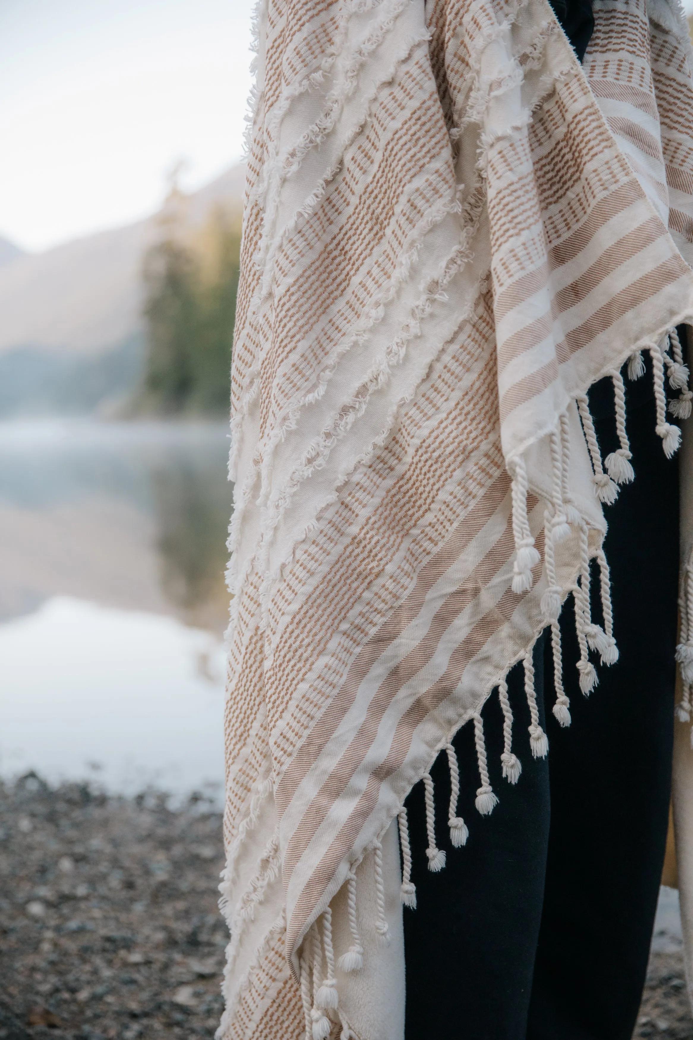 THE OPHELIA | Fleece Throw